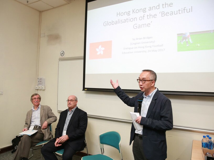 Professor Lui Tai-lok (right) wishes to deepen the public’s understanding of football in Hong Kong and bring about possible research networks for further exchanges and collaborations.