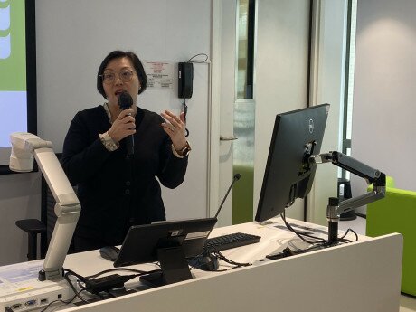 Professor Susanna Yeung Siu-sze, Associate Vice President (Quality Assurance) welcomed the delegation, which included Professor Sun Binghai, Dean of the School of Psychology