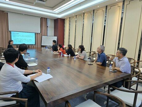 EdUHK delegation meets with representatives from Shenzhen University