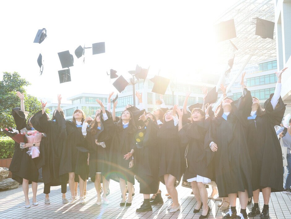 Record High Salary for EdUHK Education Graduates