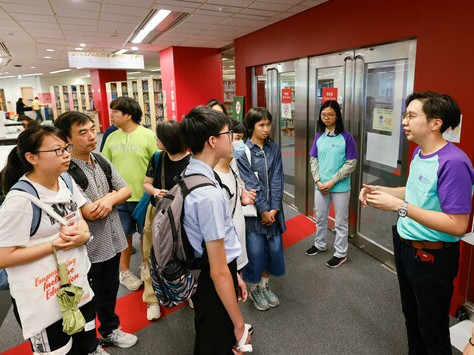 EdUHK Student Ambassadors leading participants campus tours