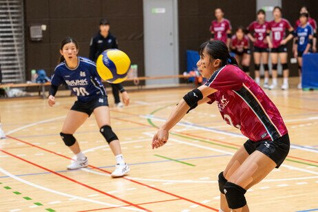 教大女子排球隊在決賽中