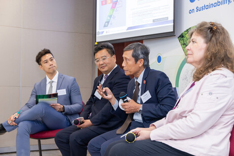 Dr Yung (1st left), Associate Head of Department of Curriculum and Instruction and coordinator of UNEVOC Centre (Hong Kong), Dr Qin (2nd left), Head of UNEVOC Centre, Dr Paryono (2nd right), and Dr Pavlova(1st right), Director of Hong Kong UNEVOC Centre