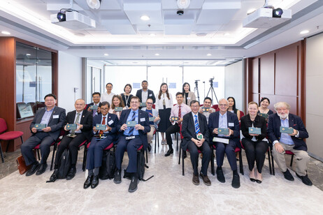 UNESCO Chairs and guests receiving specially-designed EdUHK Mooncake to celebrate the forthcoming mid-autumn festival