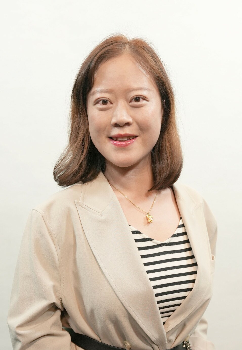  Dr ZHOU Lulu 