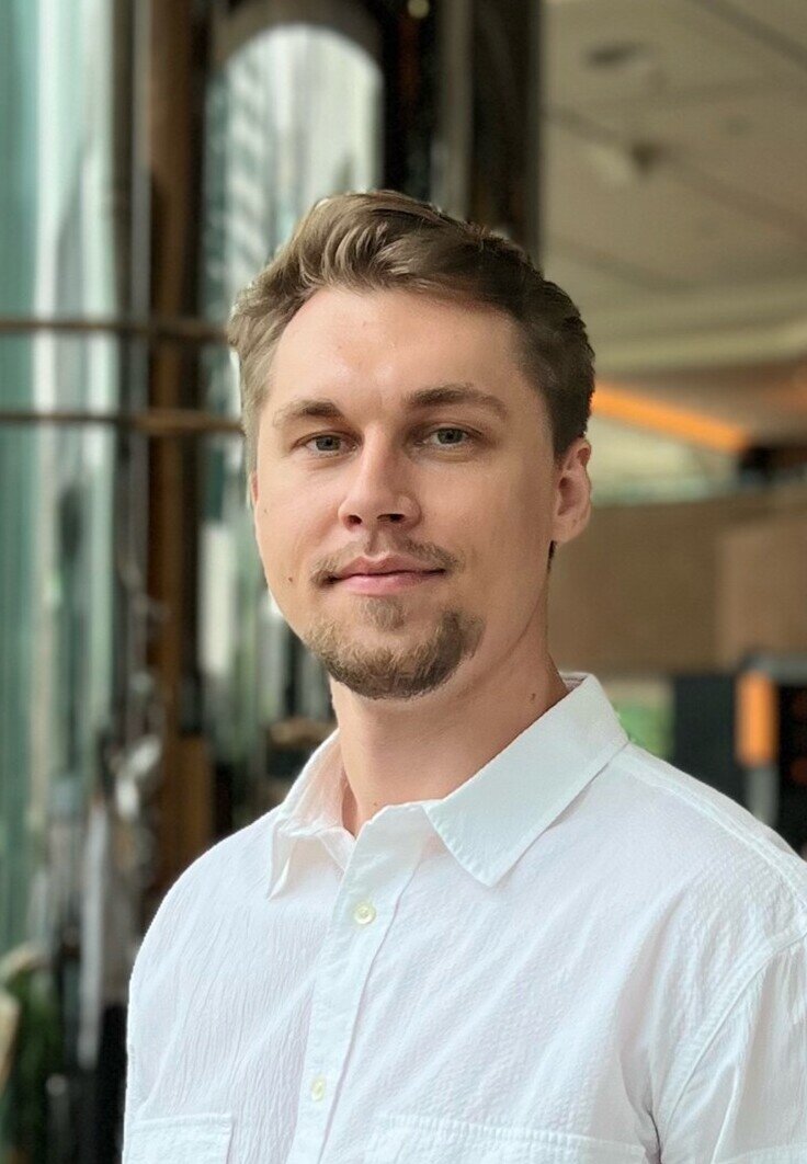 Dr ZADOROZHNYY Artem