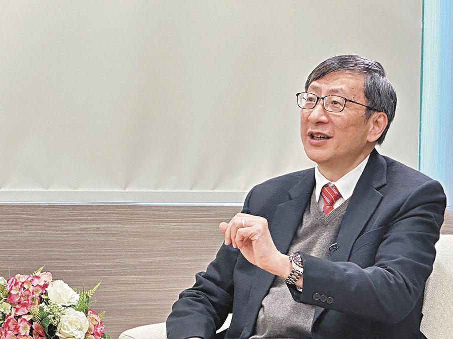 China Media Group Mobile & Wen Wei Po : Interview with Prof. John Lee Chi-Kin, President of EdUHK 